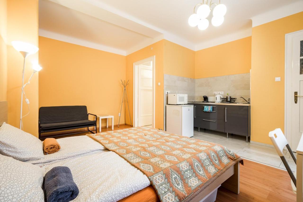 BpR Cercle Point Apartment Budapest Extérieur photo